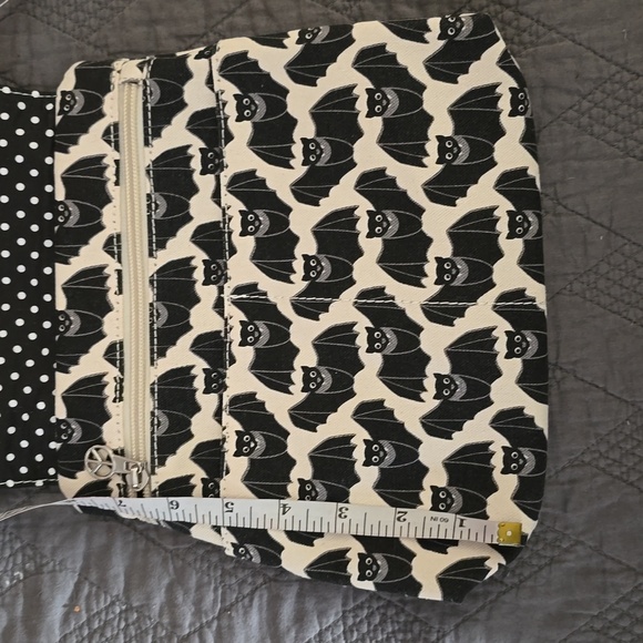 bungalow360 bat crossbody bag NWT - Picture 5 of 11